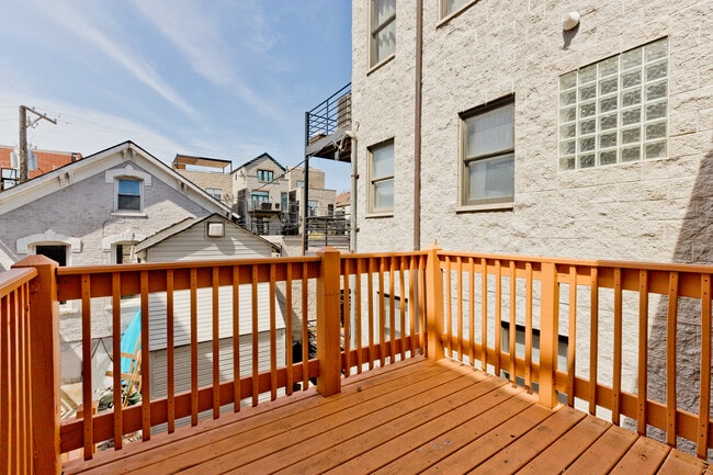 Photo - 858 N Paulina St Unit 2