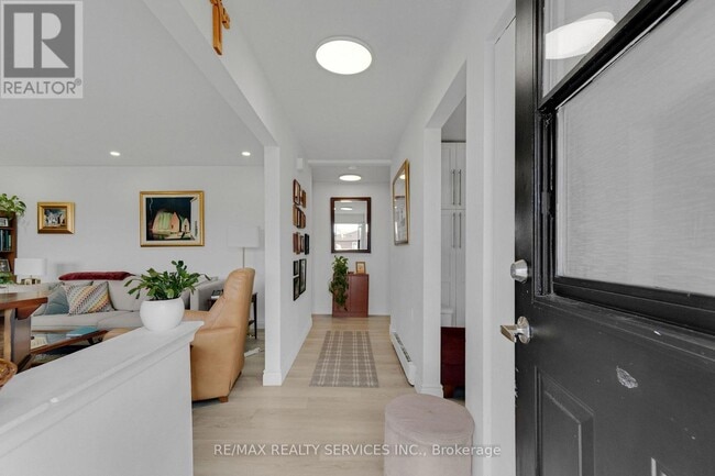 Photo - 402 Elizabeth St Unit 2