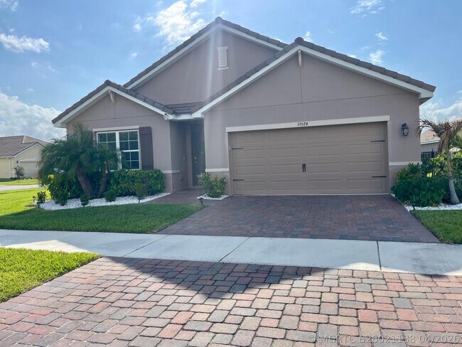 Photo - 10574 SW Cambria Ln