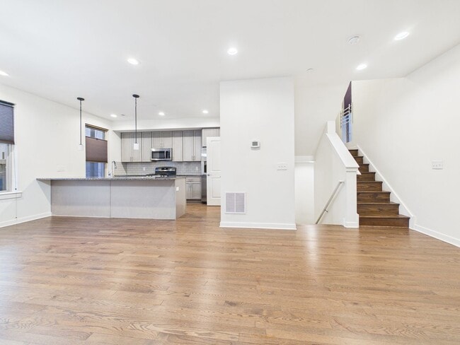 Photo - Townhouse for rent with 1 car garage