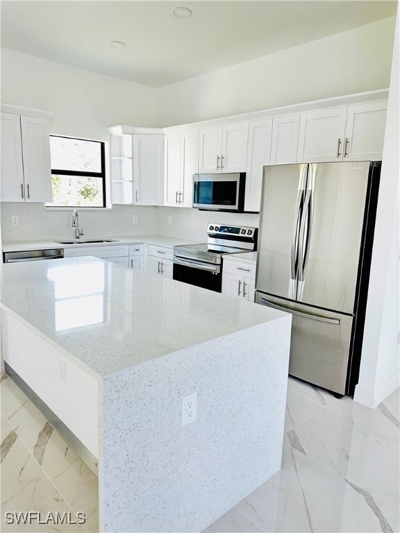 Photo - 717 Genoa Ave S