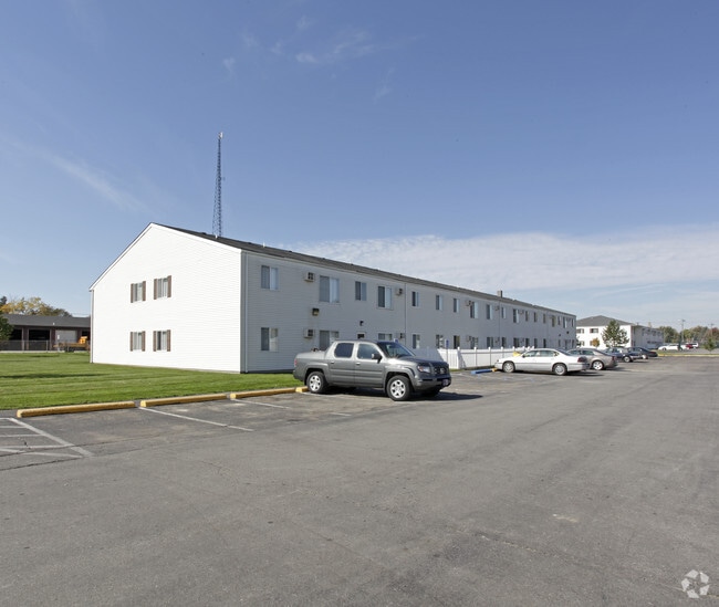 Richmond Club Apartments