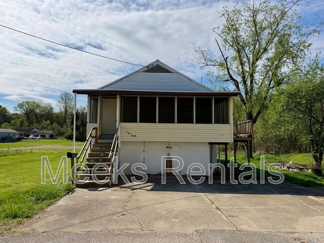 Building Photo - 5520 Kentucky St