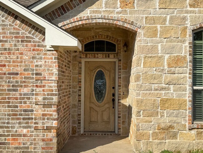 320 Rita Dr