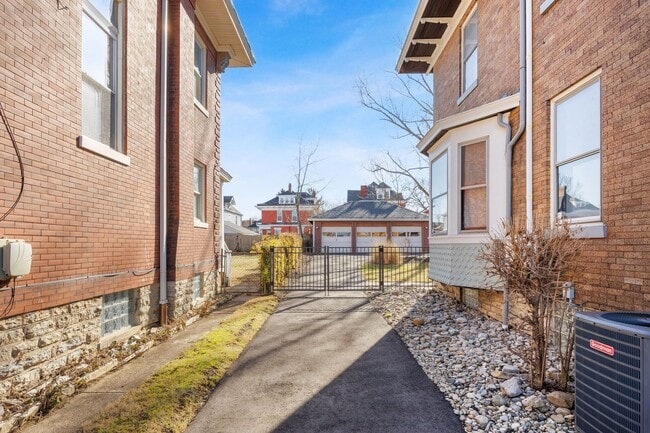 Photo - Serenity Living