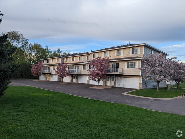 Building Photo - Westview Estates Rental