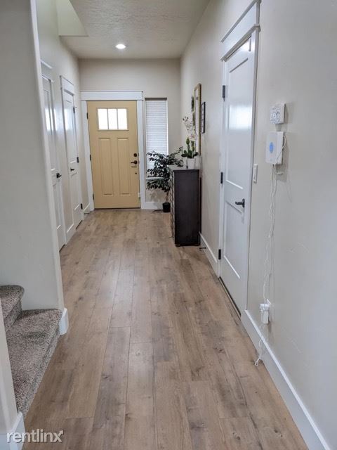 Photo - 3 br, 2.5 bath House - 9604 West DeWitt St...