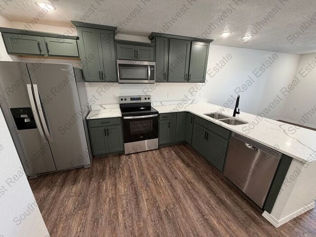 Photo - New Spacious 2 bedroom 2 bath Duplex.