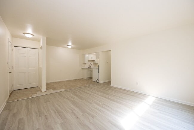 Photo - 22330 W Warren Ave