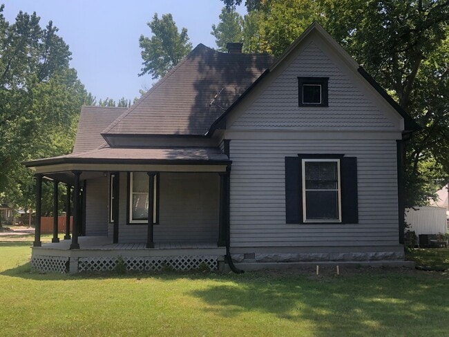 Photo - Coming soon! 3 Bedroom 1.5 Bathroom home with a 2 car garage for rent in Winfield!