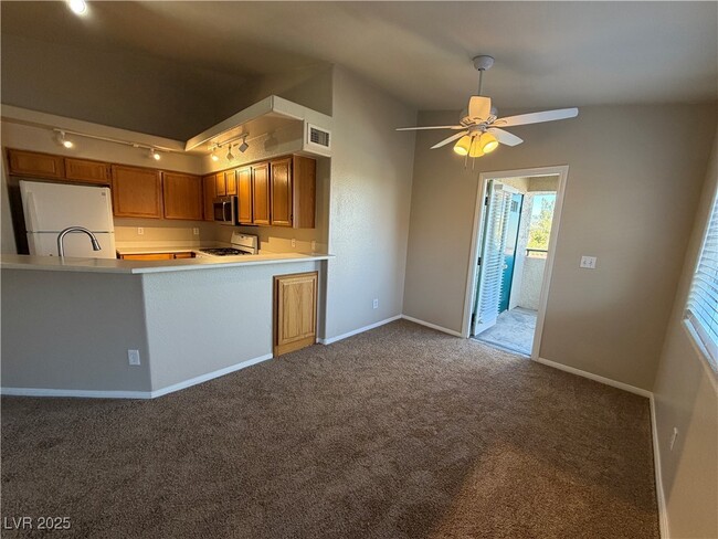 Photo - 396 Manti Pl Unit 396