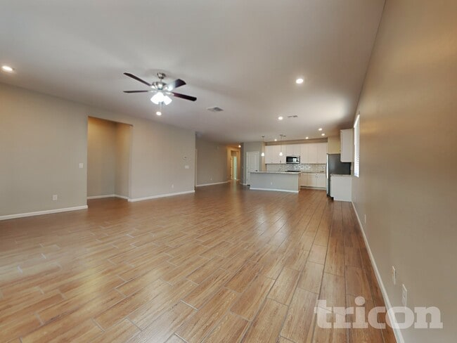Photo - 17852 W Daley Ln