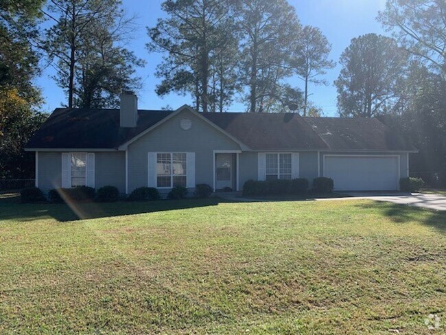 Building Photo - 3Bedroom/2Bath in North Lowndes County Rental