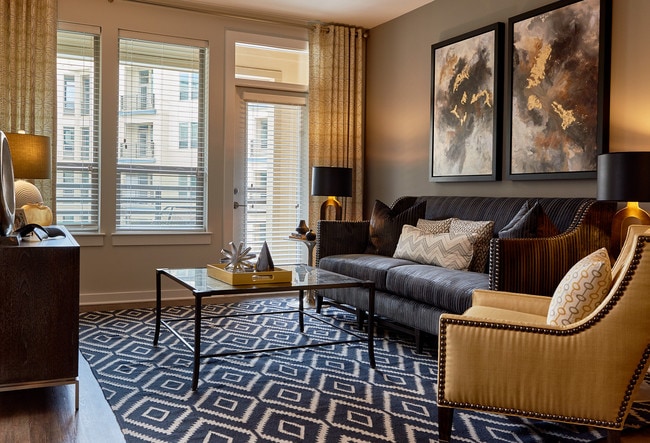 Photo - Evolution At Towne Centre