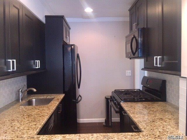 Photo - 22 N Forest Ave Unit 2F