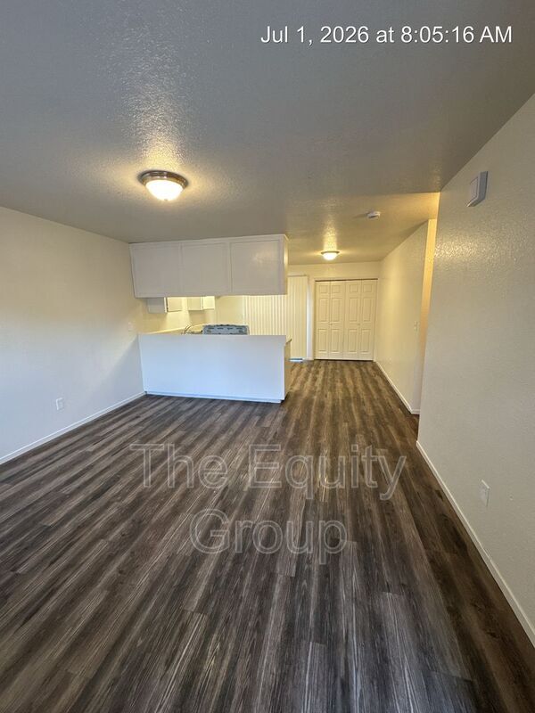 Photo - 10931 Thompson Dr