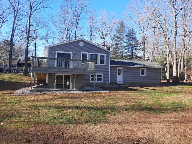 BACK OF HOUSE - 4 Brocketts Point Rd