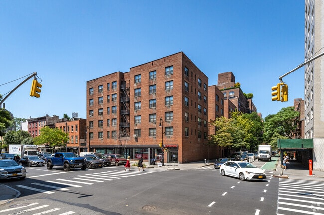 Photo - The Mark Twain