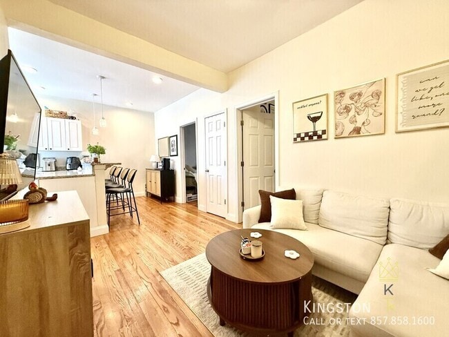 Photo - 1872 Commonwealth Ave Unidad 14R