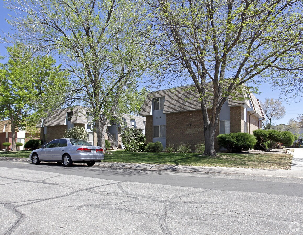 Newland Apartments - Newland Apartments
