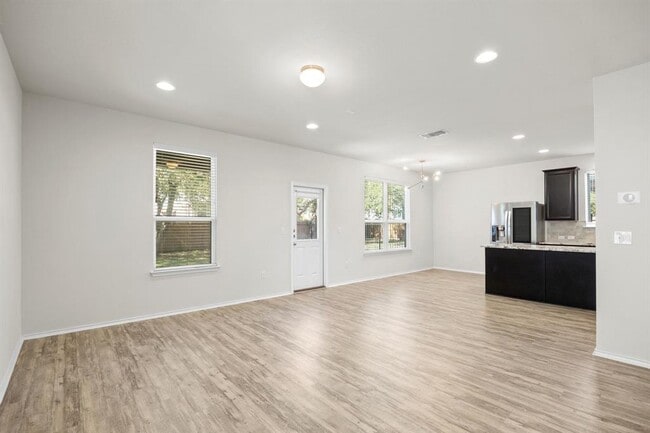 Photo - 10402 Abana Way