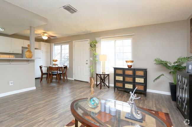2BR 1BA-777 Sq Ft