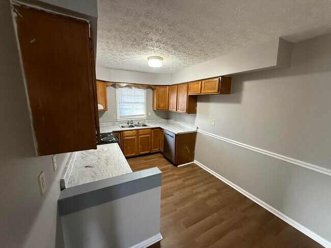 Photo - 2801 Winter Garden