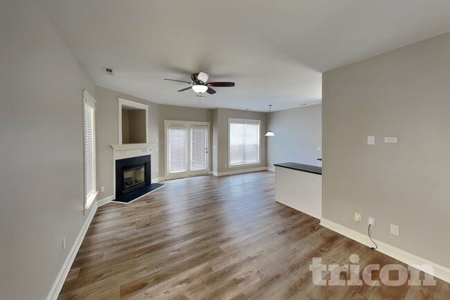 Photo - 13528 Swinton Rd