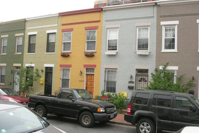 Building Photo - 228 Parker St NE Rental