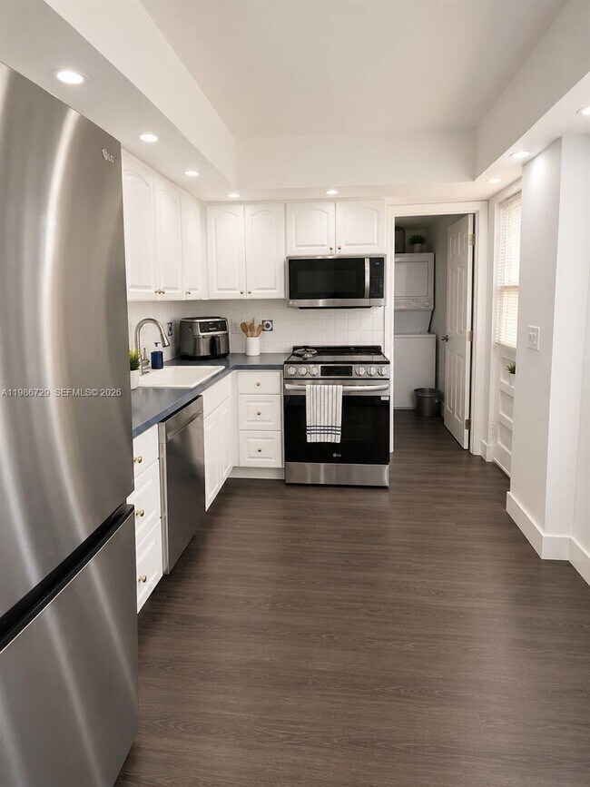 Photo - 299 NW 52nd Terrace Unit PH-X