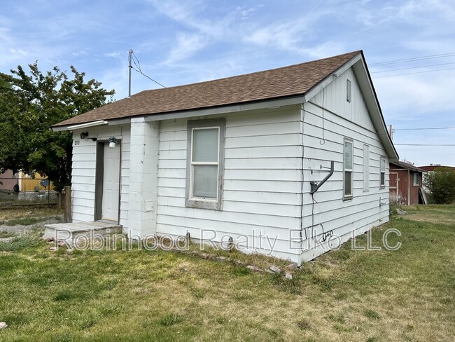 Photo - 369 Ninth St