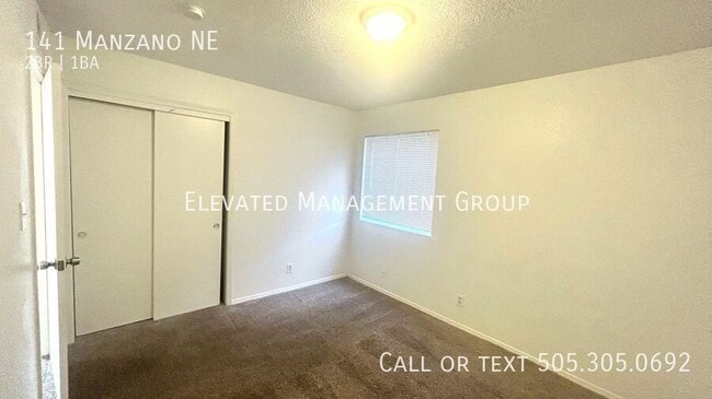 Photo - 141 Manzano St NE