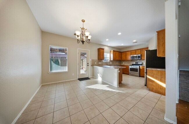 Photo - 18123 Hillock Glen Ln