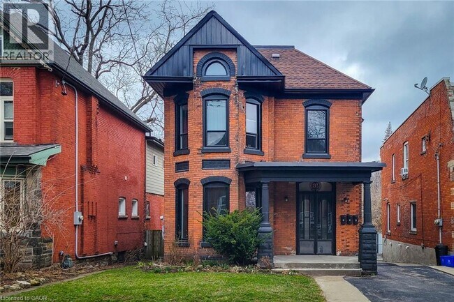 Photo - 36 Erie Ave