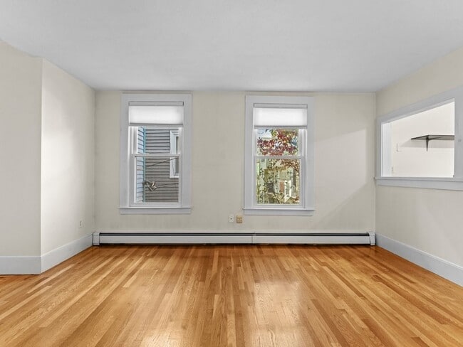 Photo - 173 Pleasant St Unit 2