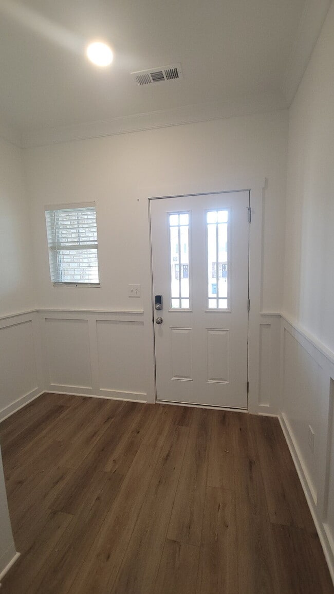 Photo - NEW HOME!!!  Section 8 Accepted!!!  "Discover Your Dream Home: Spacious 3-Bedroom Retreat with Gr...