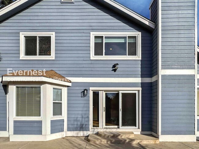 Photo - 18618 E Grand Cir