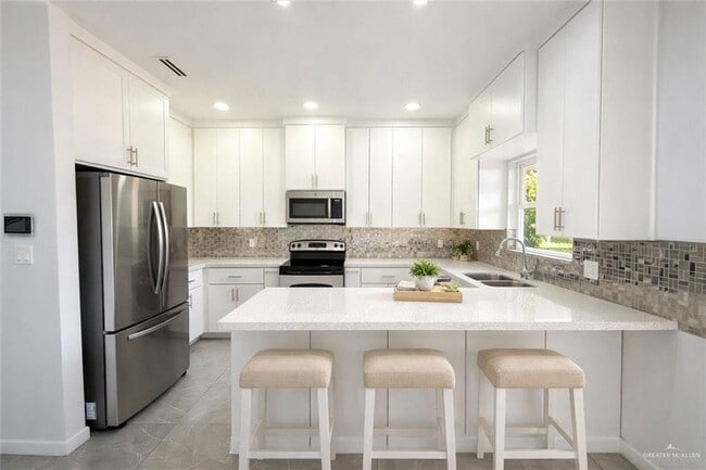 Photo - 7 Corales St