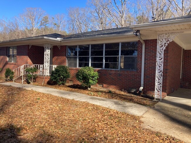 Building Photo - Minutes from Alexandria High School Rental