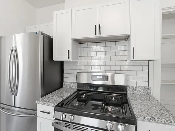 4569 N Edgewood Ave Unit 4569 Bottom Left