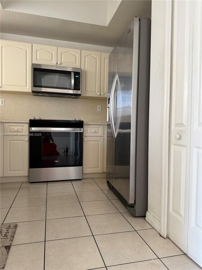 Photo - 8854 W Flagler St Unidad 210