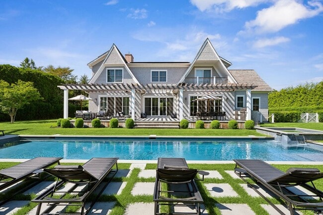 Photo - 48 Harvest Ln