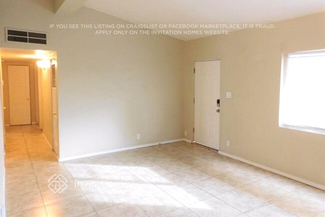 Photo - 3220 E Monte Vista Rd