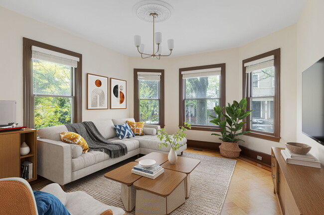 Building Photo - 88 Putnam Ave Unit #1