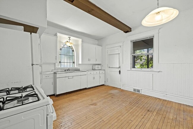 Photo - Freemont Duplex Unidad Lower