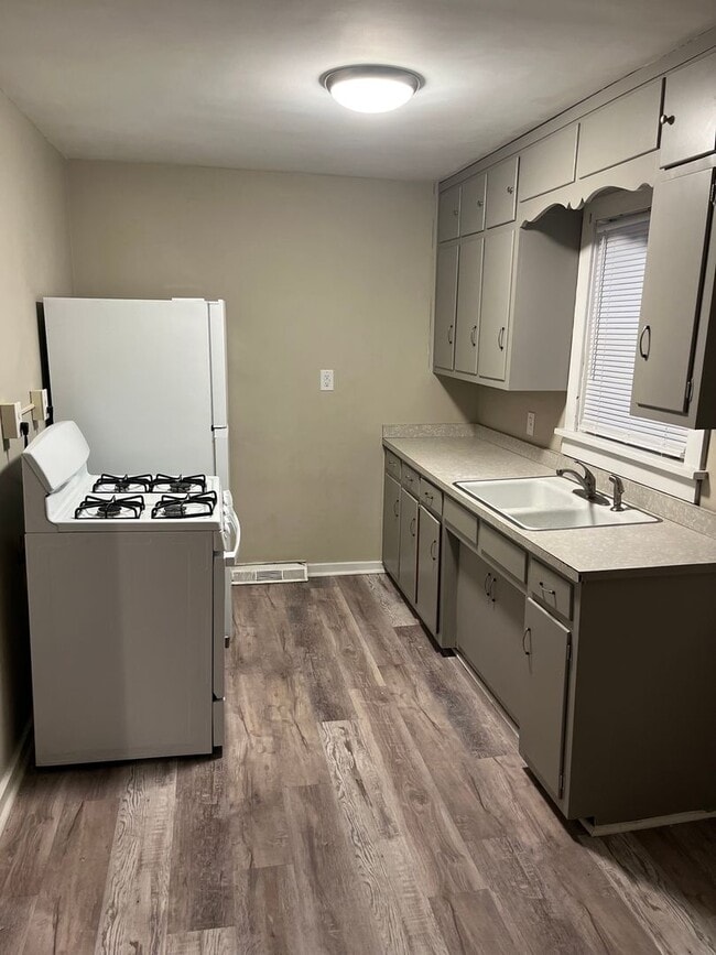 Photo - 2 BR, 1 BA home for rent