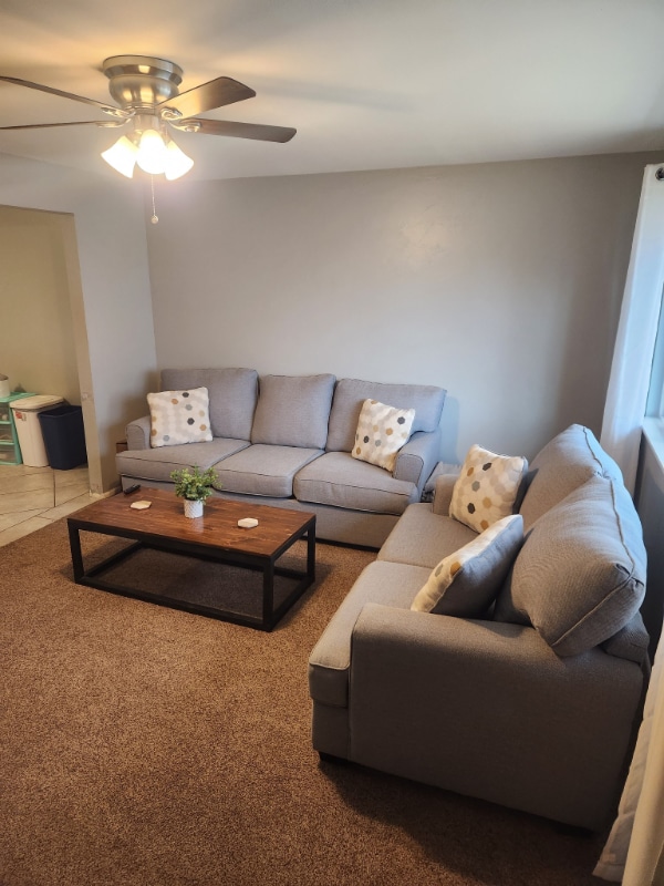 Photo - 246 W 270 N