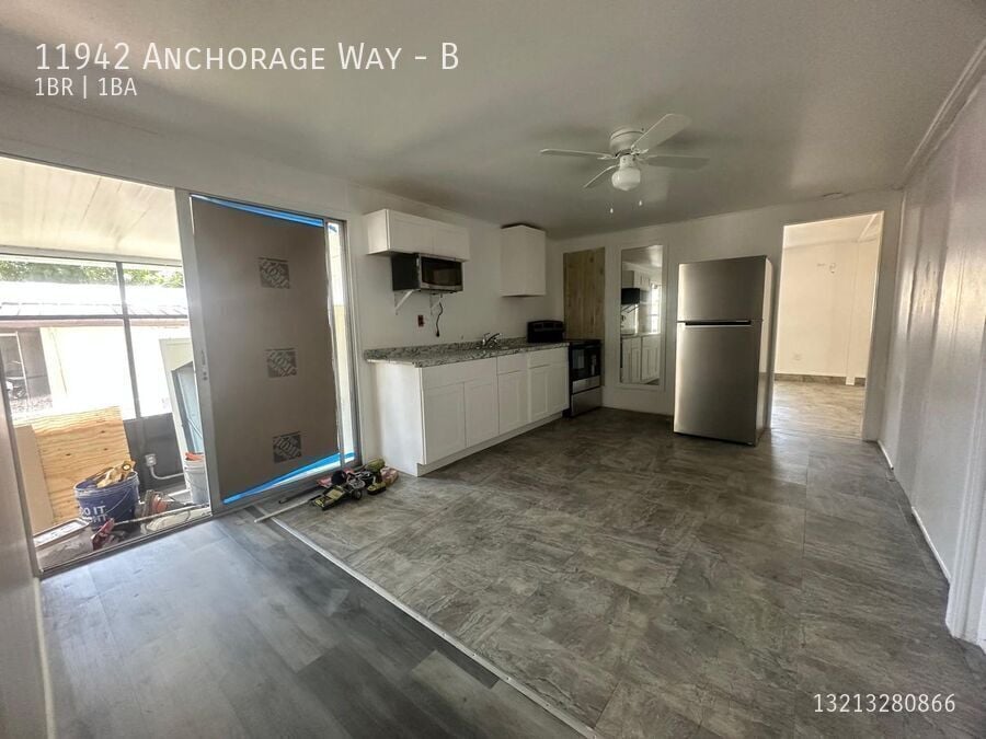 Photo - 11942 Anchorage Way Unit B