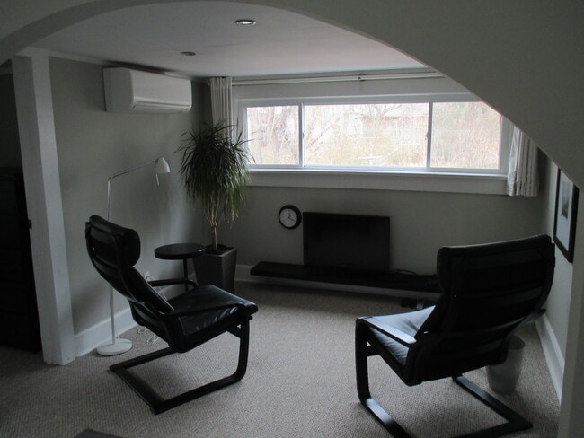 Photo - 254 Baird Cove Rd Unit Furnished N. Asheville Apartment