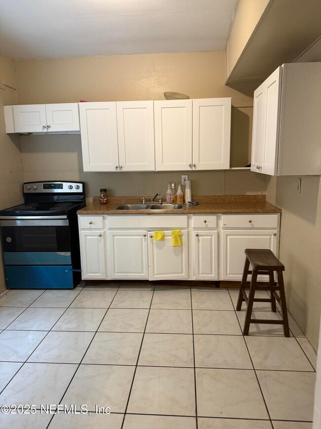 Photo - 10513 Gailwood Cir E